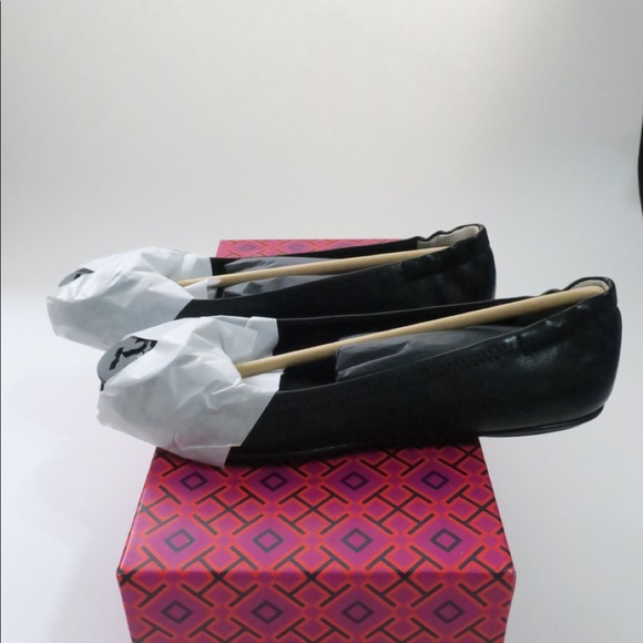 Tory Burch Minnie Travel Logo Ballet Flat - Picture 6 of 8